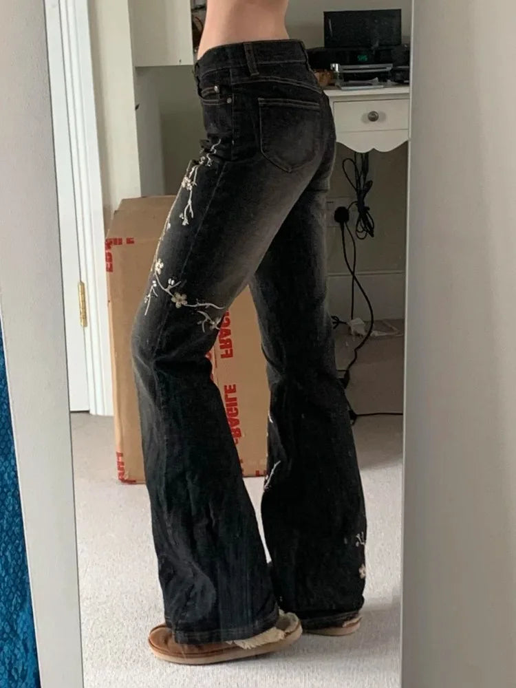 Women Vintage Floral Embroidery Jeans Streetwear 2000s Low Rise Flared  Denim Pants Retro Y2k Baggy High Street Basic Trousers